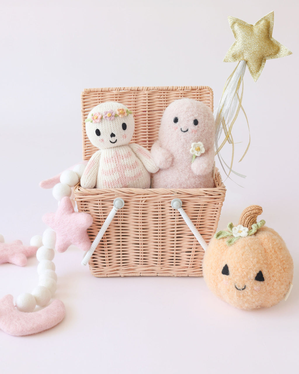 Baby ghost (boo-bloom)