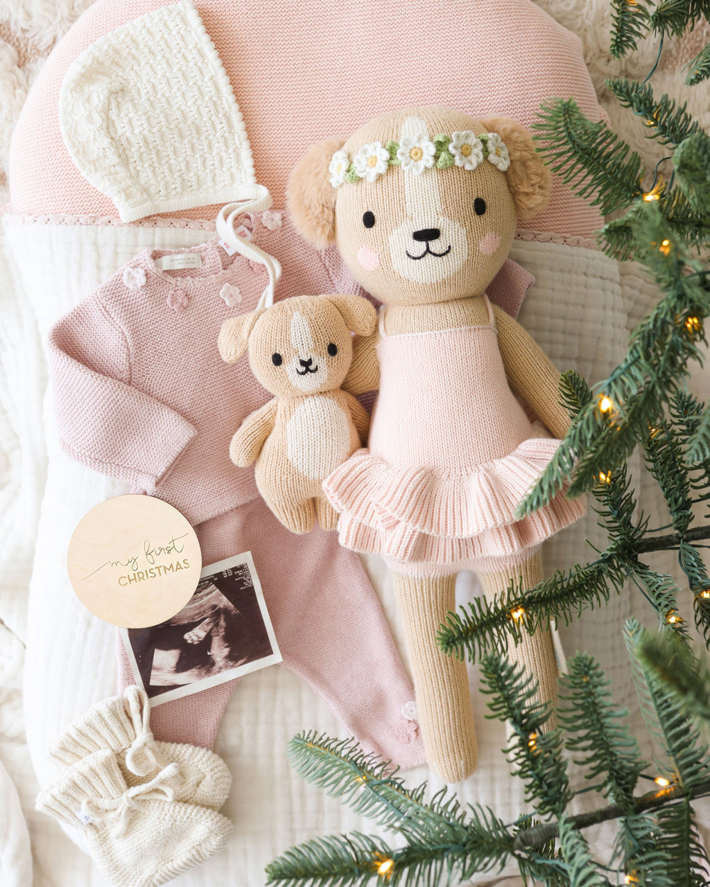 Evelyn the golden puppy (ballet pink)