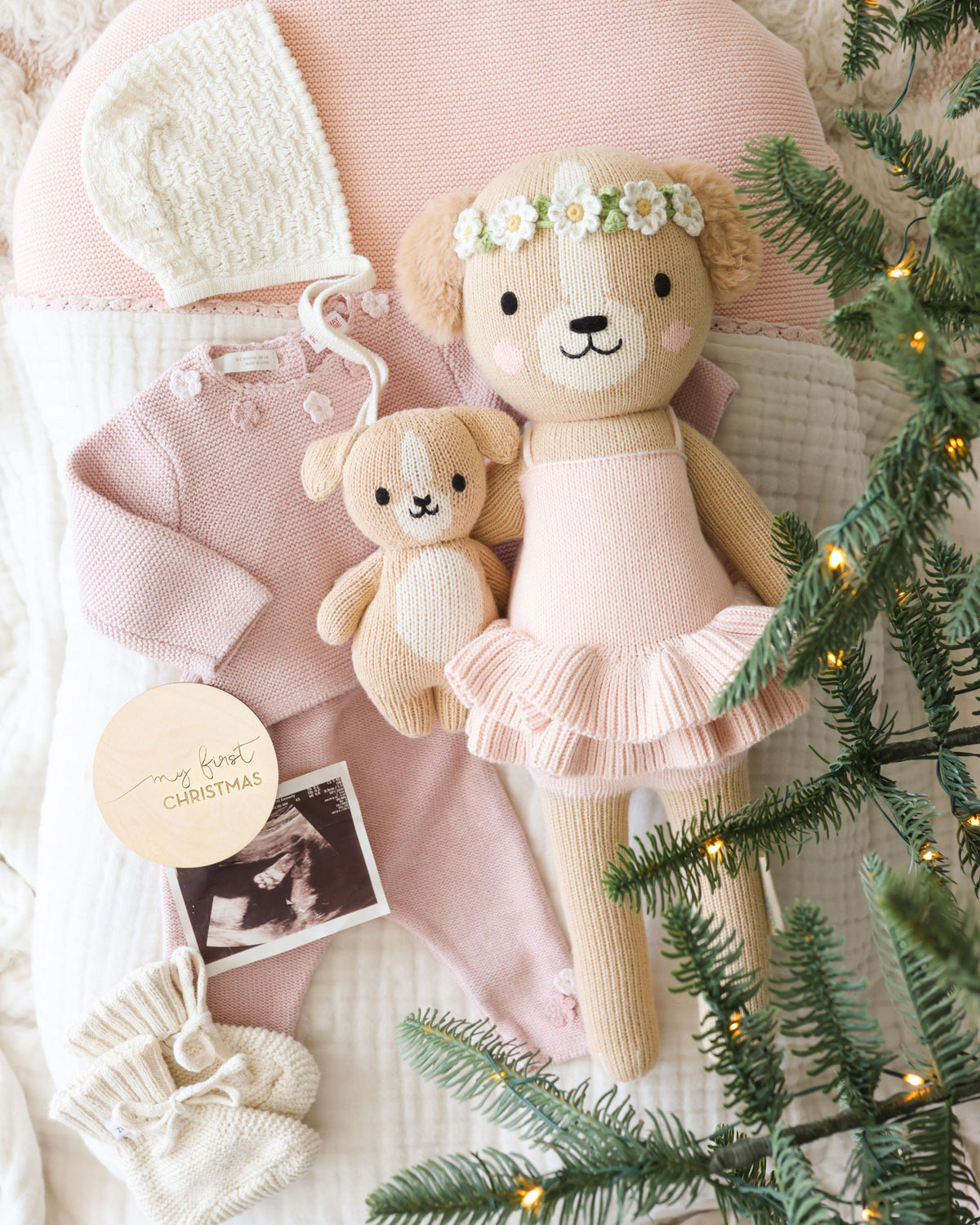 Evelyn the golden puppy (ballet pink)