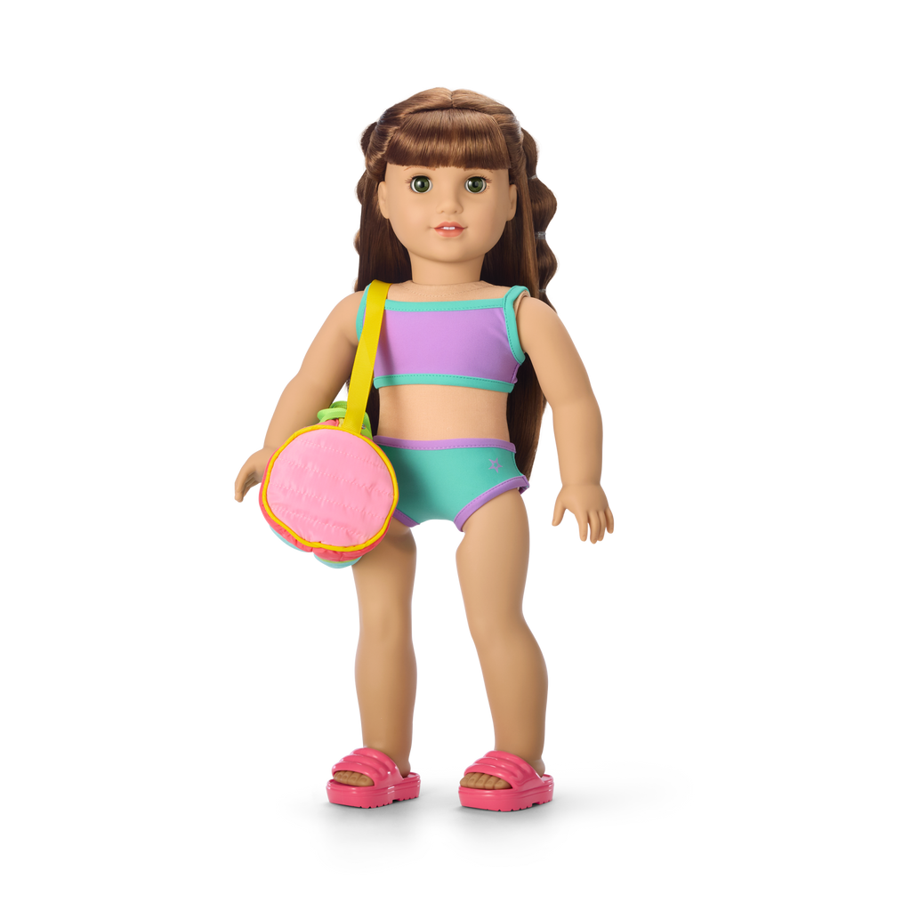 Daisy Davenport’s™ Camp Bag & Gear for 18-inch Dolls (Girl of the Year™ 2027)