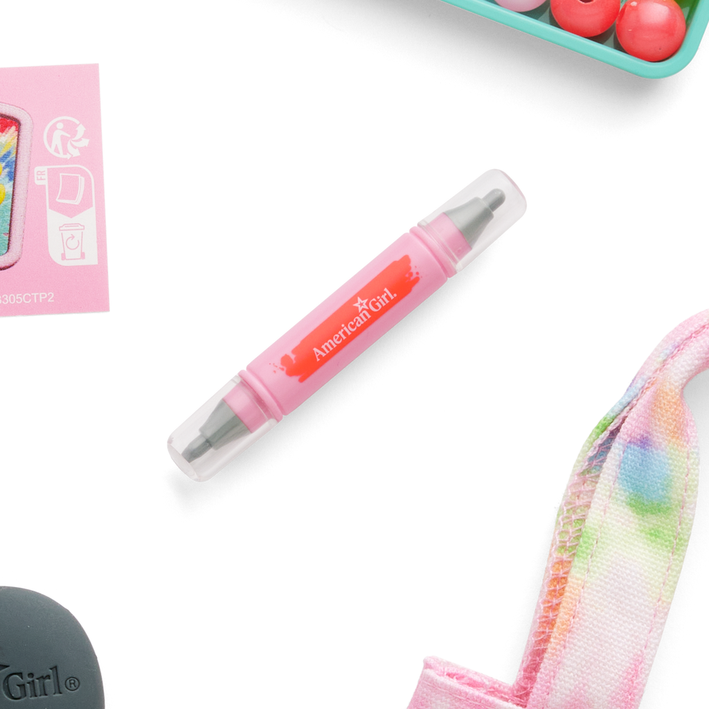 Daisy Davenport’s™ Camp Crafts Set for 18-inch Dolls (Girl of the Year™ 2027)